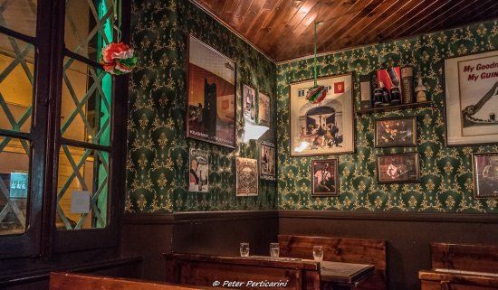 Pub bistro Nirvana
