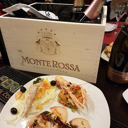 Vi Metto a Tavola Wine Bar