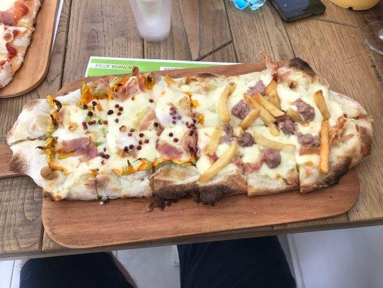 Comida bar pizzeria