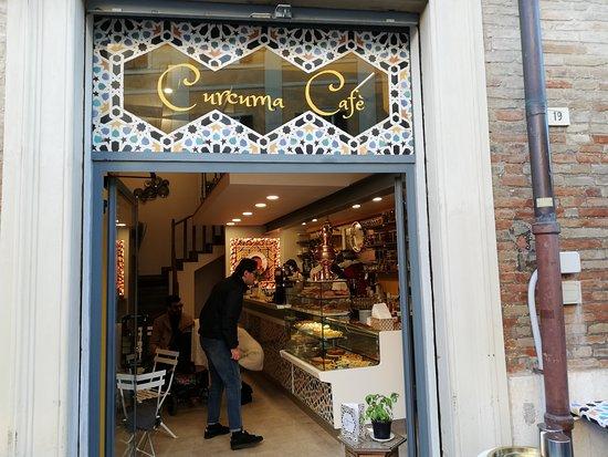 Curcuma Cafe