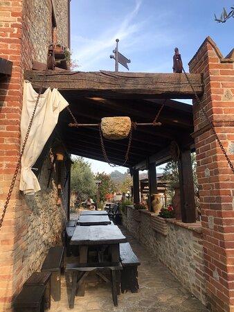 La Torre Sibilla Montefortino