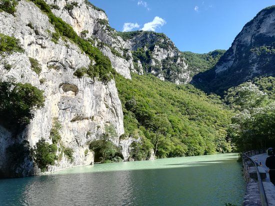 Gola del Furlo