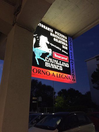 Cavallino Bianco